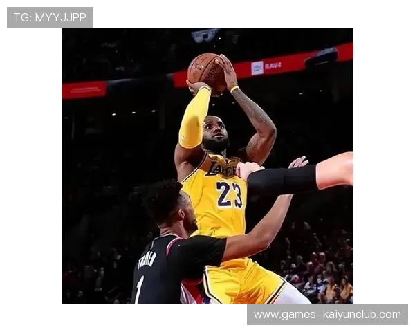 湖人依靠戴维斯在篮下持续干扰,掌控关键球